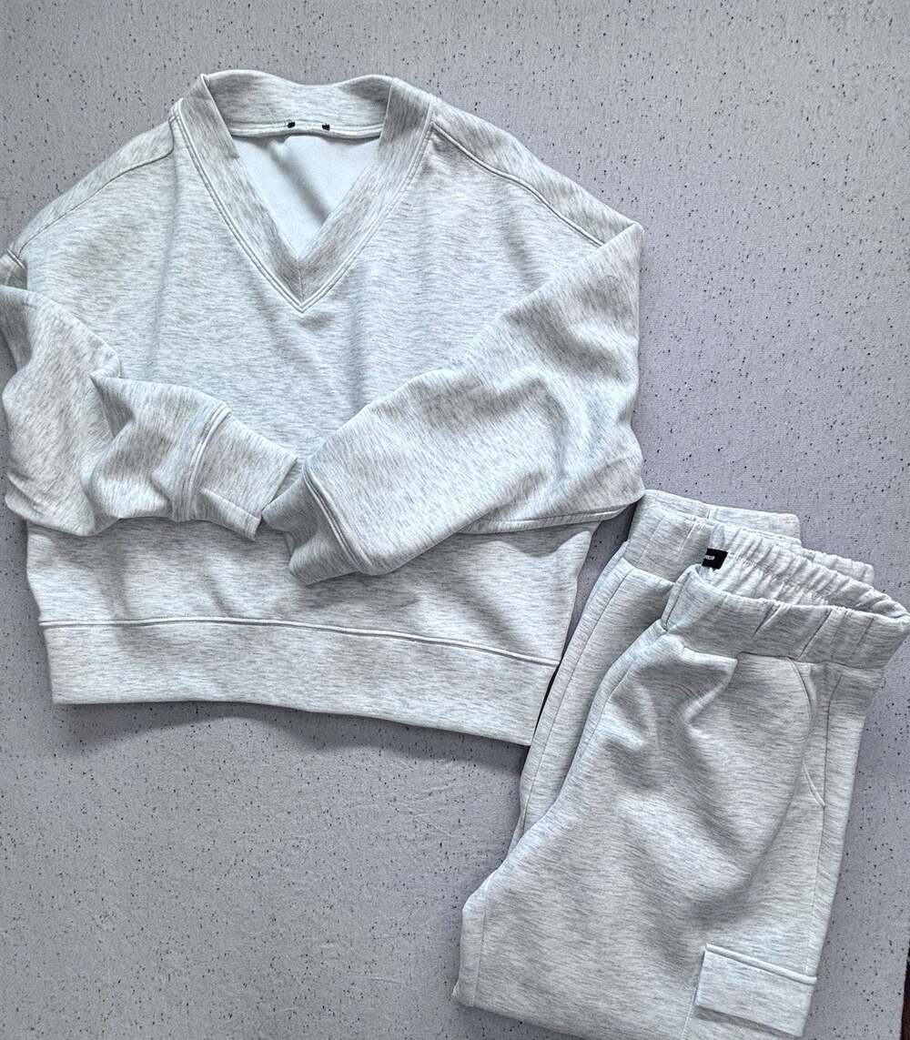 Express Women Double Knit V-Neck Pullover Sweatshirt & Cargo Jogger Set Gray M